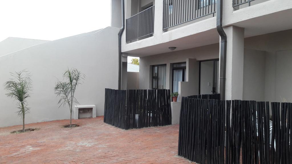 Self-Catering Studio, Unit 6 On Krupp Windhoek Exterior photo